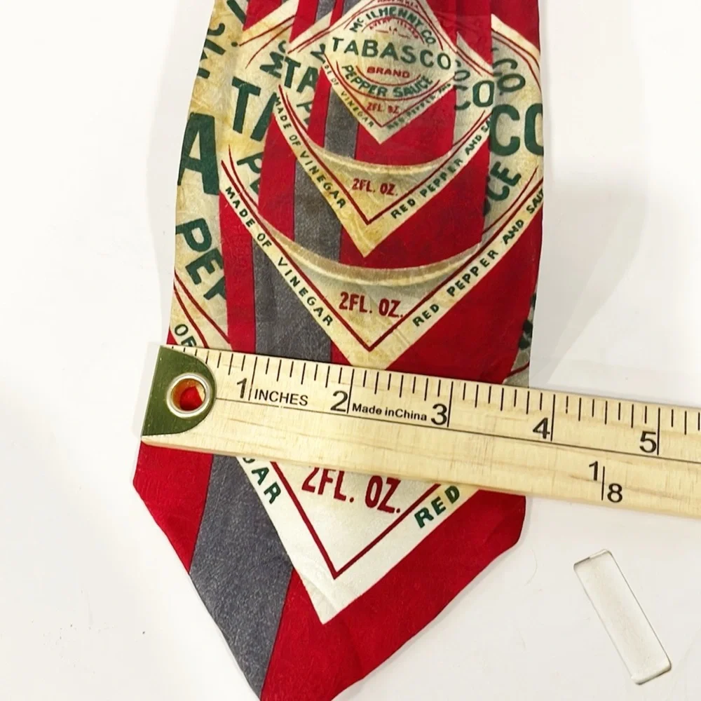 Tabasco Men Tie Colorful Golf Tabasco Sauce 100% Silk USA Vintage Collectible‎